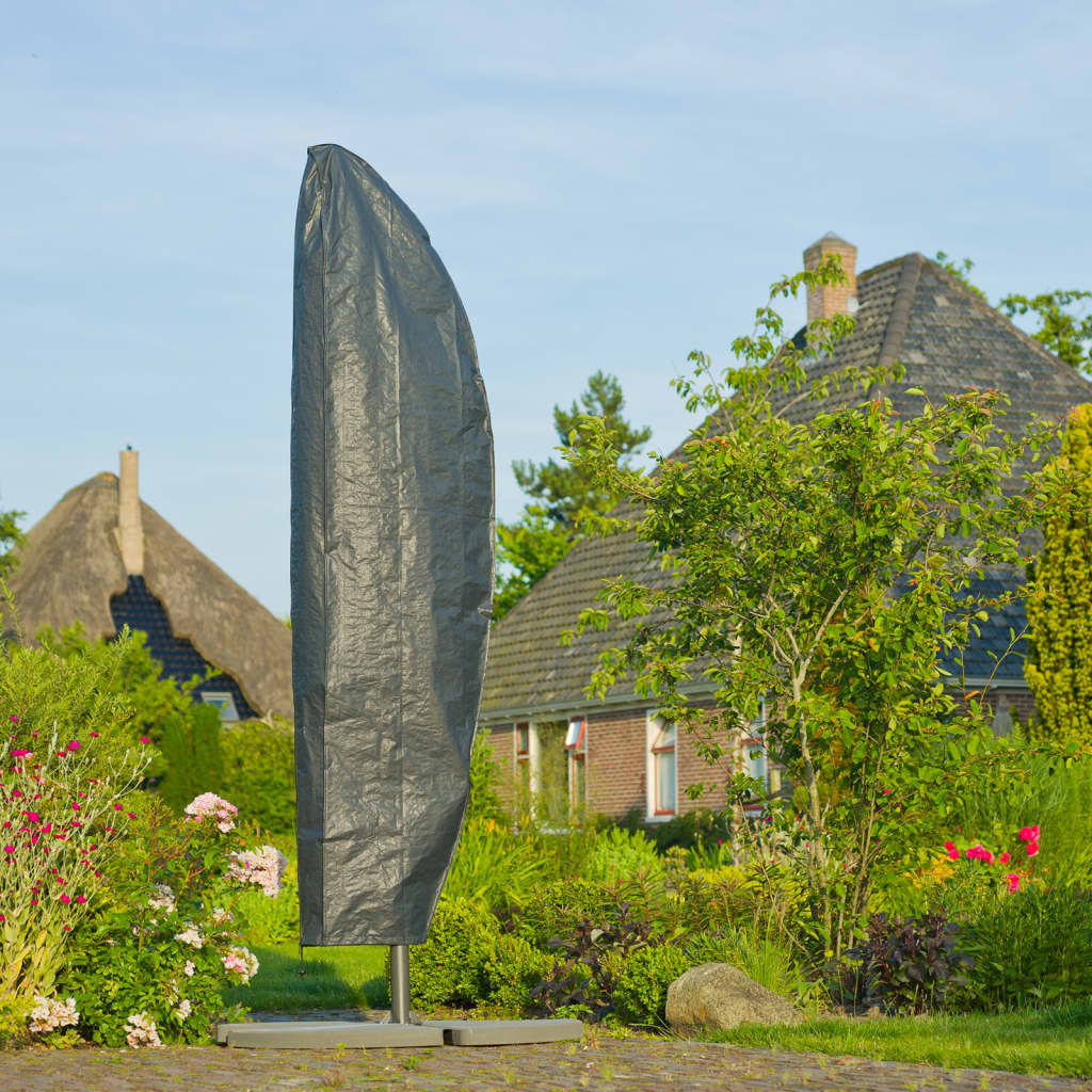 69033069